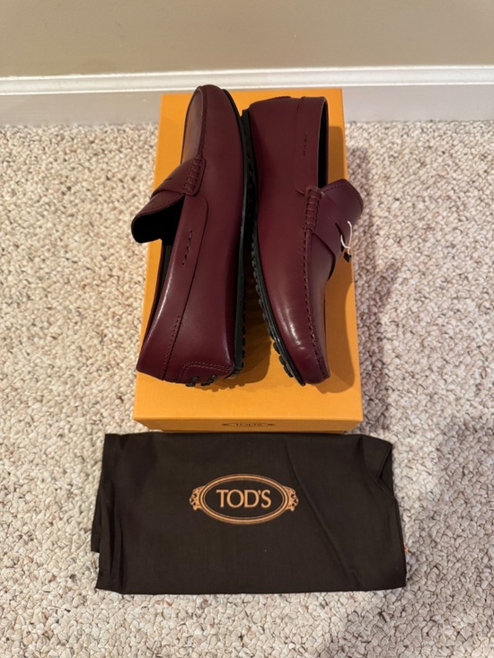 Tod’s Men City Gommino Loafer Size 8.5 main image 10